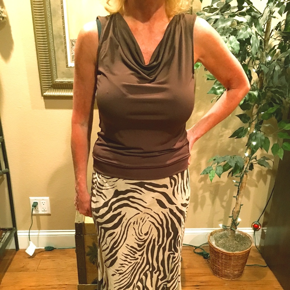 Cowl neck top and Skirt